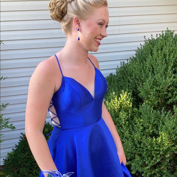 Sherri Hill size 8 royal blue prom dress - Picture 4 of 4